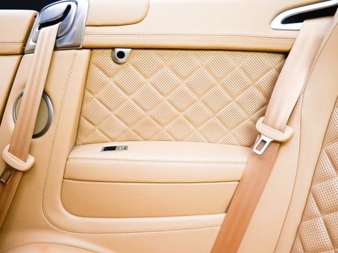 Used 2017 Bentley Continental GT image 77