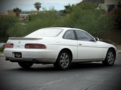 Used 1995 Lexus SC 400 Coupe image 6