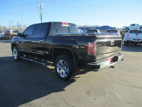 Used 2018 GMC Sierra 1500 SLT image 9