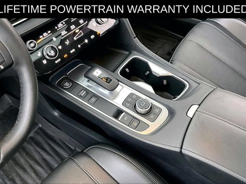 Certified 2025 INFINITI QX60 Luxe FWD image 17