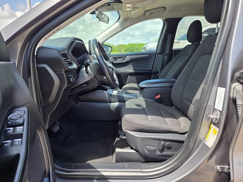 Used 2024 Ford Escape Active FWD image 12
