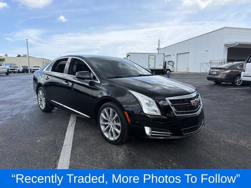 Used 2017 Cadillac XTS Luxury FWD image 1