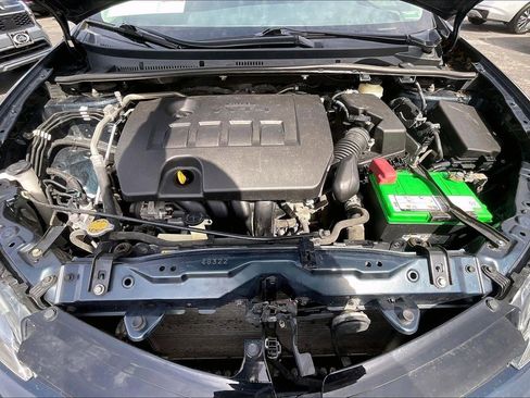 Used 2017 Toyota Corolla LE w/ LE Premium Package image 10