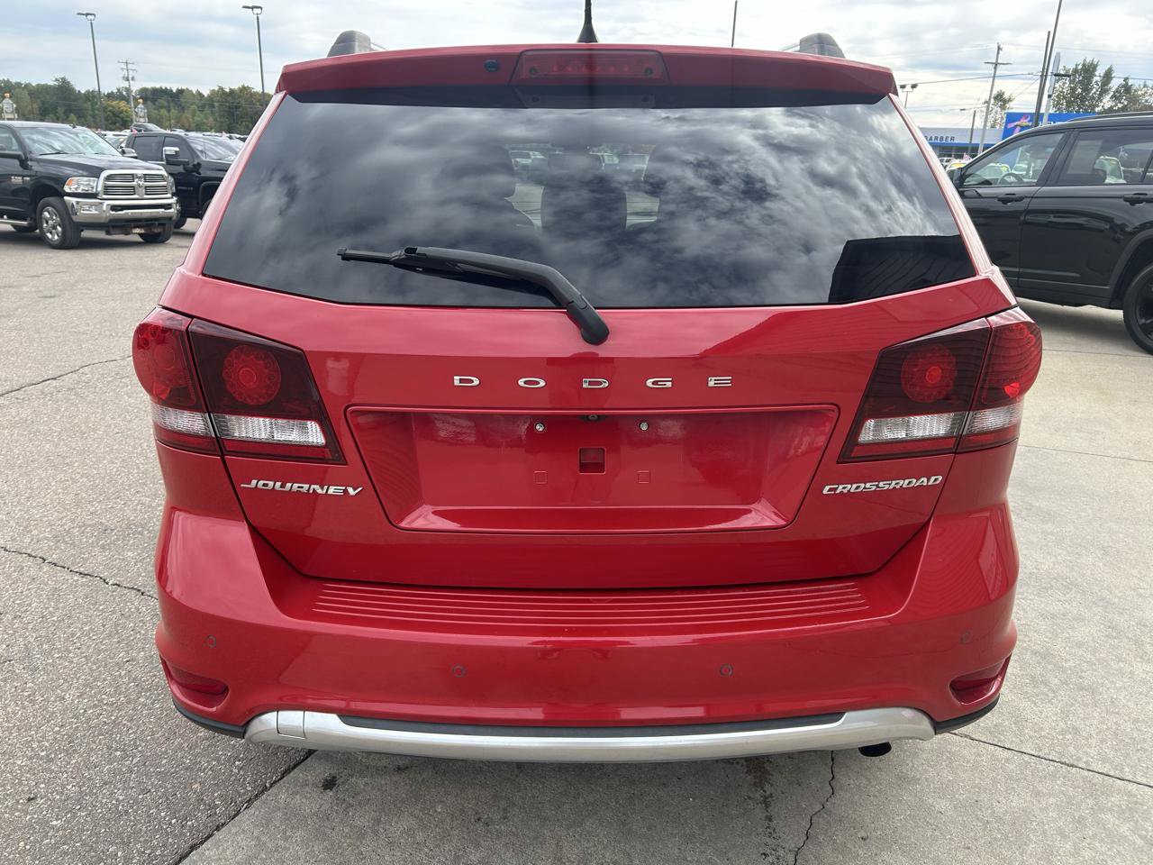Used 2020 Dodge Journey Crossroad FWD image 6