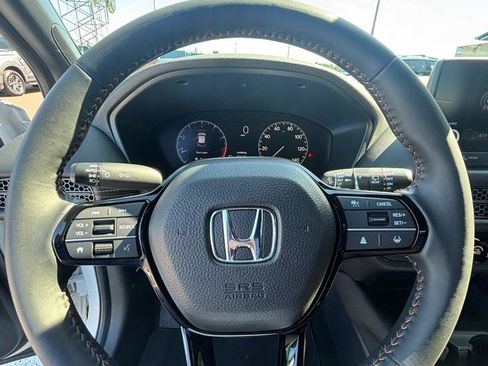 Used 2024 Honda HR-V Sport image 12