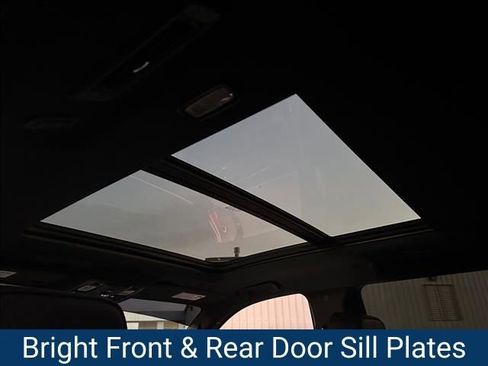 Certified 2023 Chevrolet Suburban RST image 23