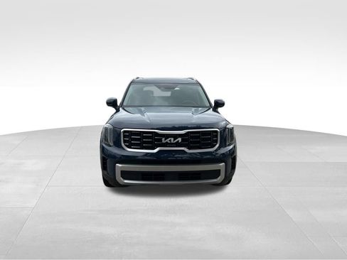 Used 2023 Kia Telluride S w/ S Sunroof Package FWD image 8