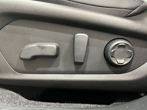 New 2026 Subaru Outback Touring XT image 12