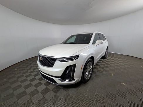 Certified 2023 Cadillac XT6 Premium Luxury w/ LPO, Floor Liner Package AWD/4WD image 33