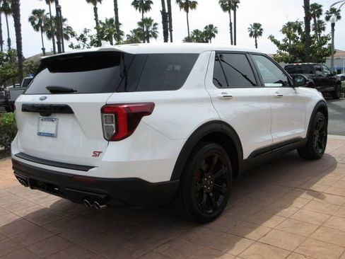 Certified 2021 Ford Explorer ST w/ Equipment Group 401A AWD/4WD image 4