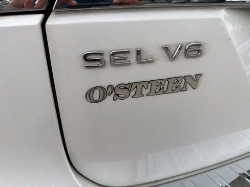 Used 2023 Volkswagen Atlas SEL AWD/4WD image 9