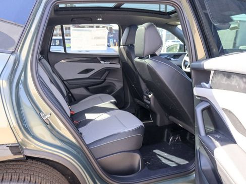 New 2026 Volkswagen Tiguan SE R-Line AWD/4WD image 31
