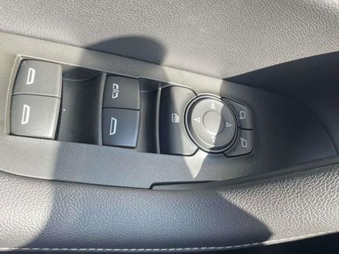 Used 2025 Chevrolet Blazer LT AWD/4WD image 26