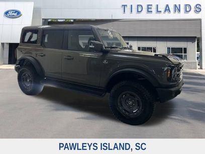 New 2025 Ford Bronco Outer Banks w/ Sasquatch Package