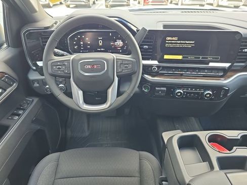 New 2026 GMC Sierra 1500 SLE w/ Preferred Package image 14