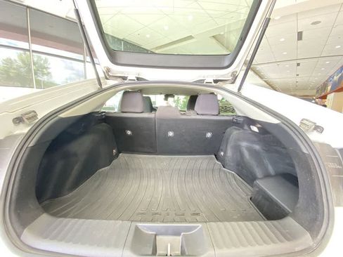 Used 2023 Toyota Prius LE AWD/4WD image 25