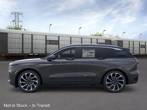 New 2026 Lincoln Nautilus Black Label AWD/4WD image 4