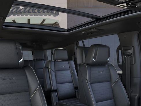 New 2026 Cadillac Escalade ESV Luxury image 24