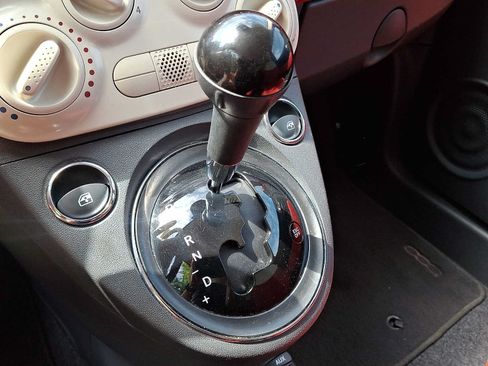 Used 2015 FIAT 500 Pop FWD image 19