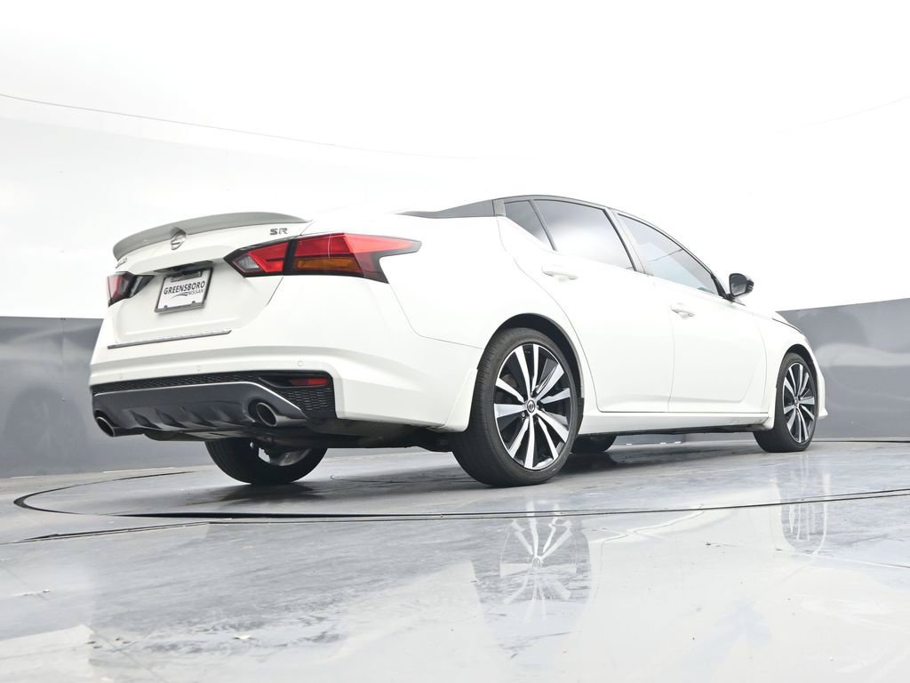 Used 2021 Nissan Altima 2.5 SR w/ SR Premium Package FWD image 39