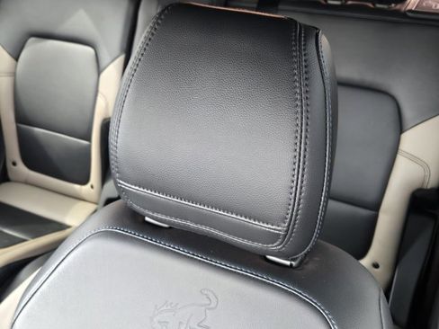 Certified 2022 Ford Bronco Wildtrak image 21