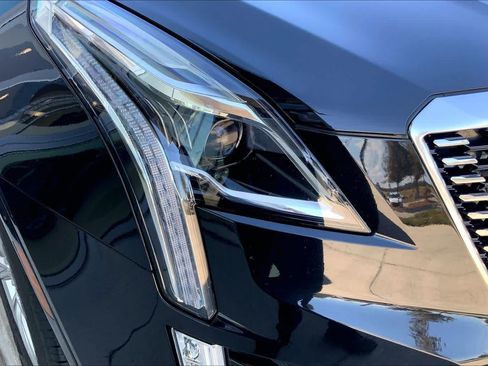 Used 2020 Cadillac XT5 Premium Luxury AWD/4WD image 27