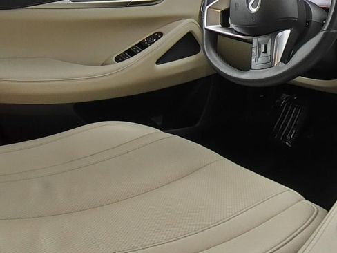 Used 2023 INFINITI QX60 Luxe w/ Cargo Package AWD/4WD image 12