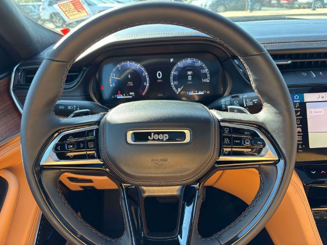 New 2027 Jeep Grand Cherokee Summit AWD/4WD image 14