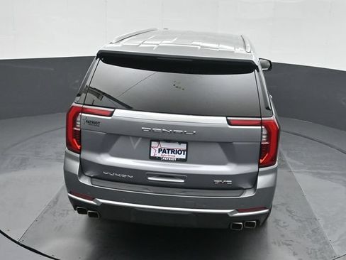 Used 2025 GMC Yukon XL Denali AWD/4WD image 36