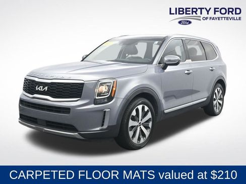 Used 2022 Kia Telluride S AWD/4WD image 1