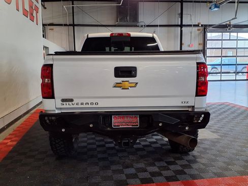 Used 2018 Chevrolet Silverado 2500 LTZ w/ Duramax Plus Package image 5