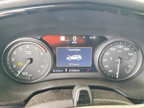 Used 2022 Cadillac XT6 Premium Luxury w/ Technology Package FWD image 9