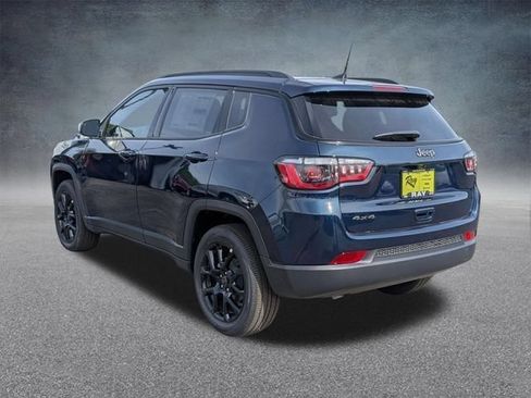 New 2026 Jeep Compass Latitude AWD/4WD image 7