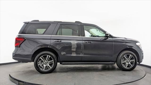 Used 2024 Ford Expedition Limited RWD image 9
