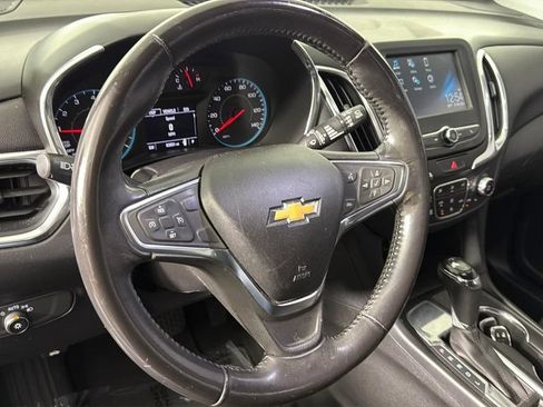 Used 2018 Chevrolet Equinox LT FWD image 23