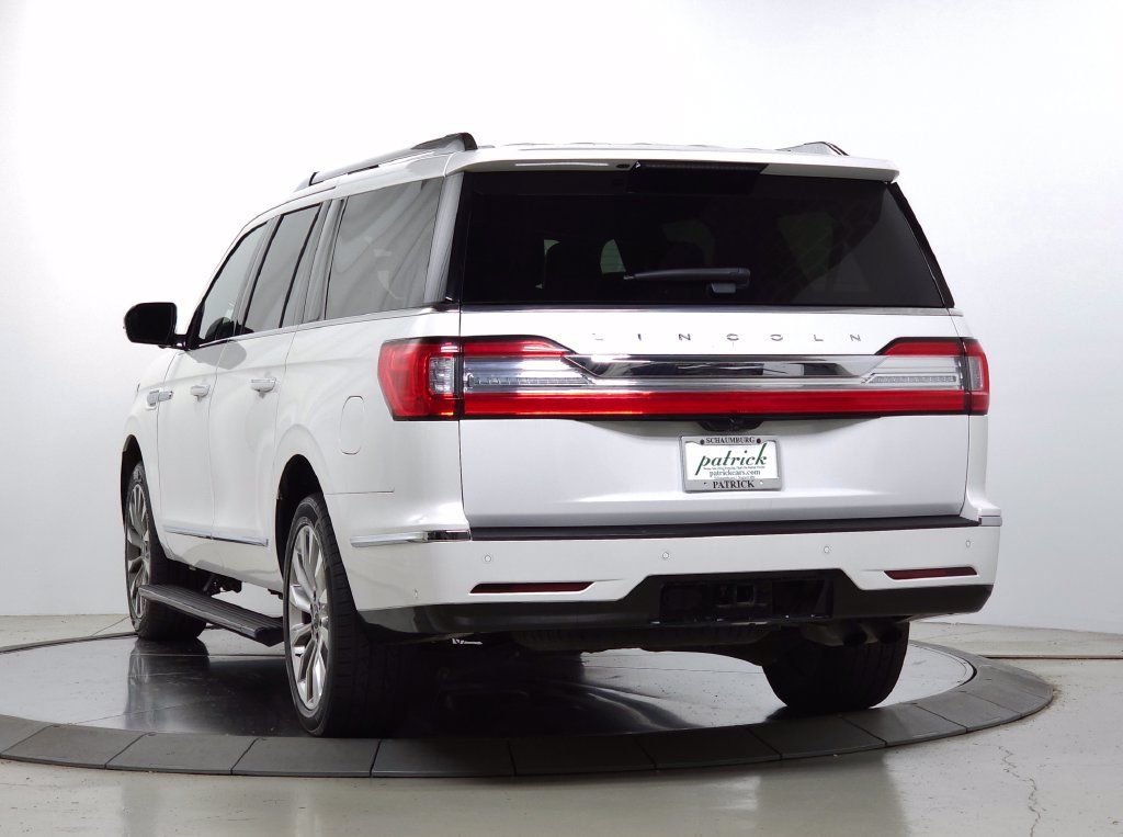 Used 2020 Lincoln Navigator L Reserve w/ Luxury Package AWD/4WD image 6