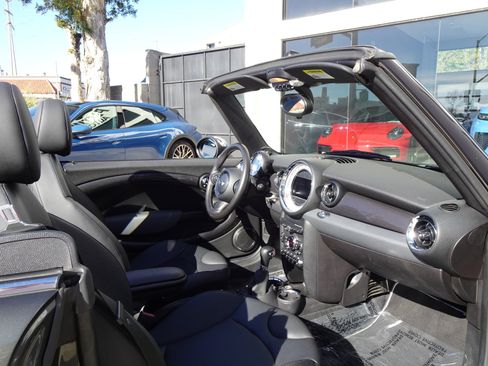 Used 2011 MINI Cooper S image 14