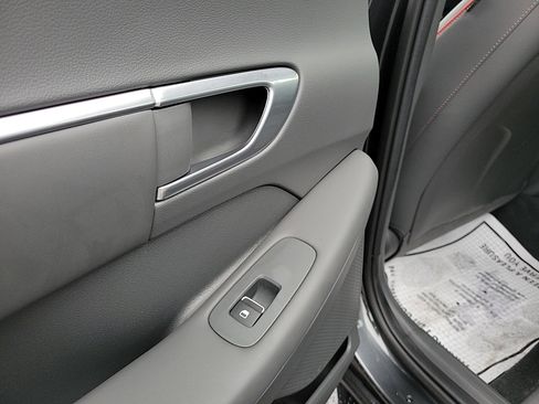 Used 2022 Hyundai Sonata SEL Plus w/ Preferred Accessory Package image 13