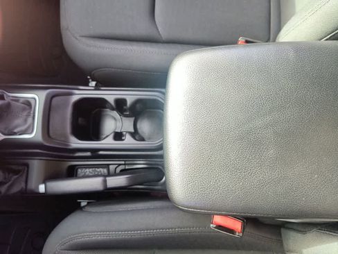 Used 2021 Jeep Wrangler Unlimited Sport w/ Sun And Sound Package image 21