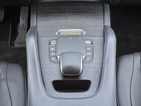 Used 2021 Mercedes-Benz GLE 350 image 16