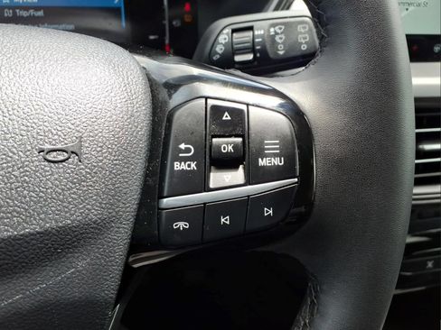 Used 2023 Ford Escape Active w/ Tech Pack #1 AWD/4WD image 29