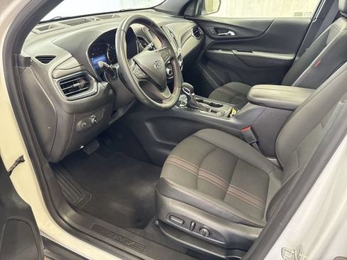 Used 2024 Chevrolet Equinox RS FWD image 12