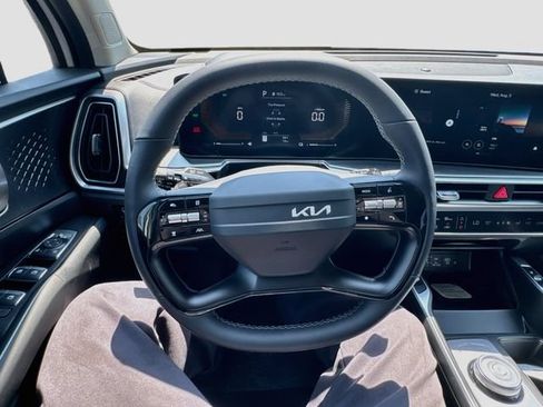 New 2026 Kia Sorento EX w/ EX Premium Package FWD image 11