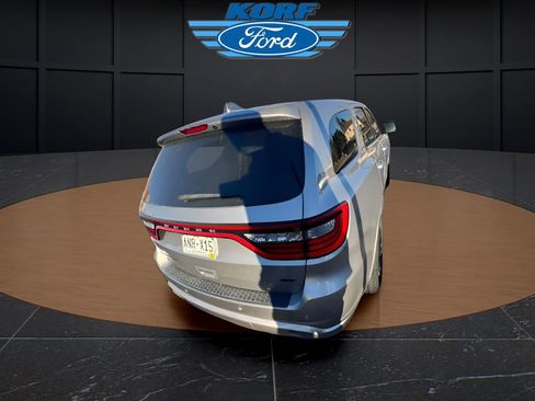 Used 2019 Dodge Durango GT w/ Blacktop Package image 3