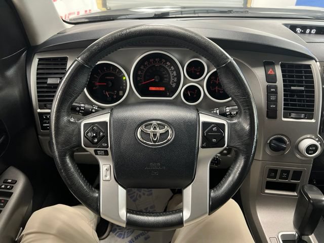 Used 2014 Toyota Sequoia SR5 w/ Premium Package AWD/4WD image 22