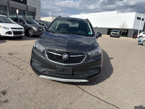 Used 2017 Buick Encore Preferred image 2