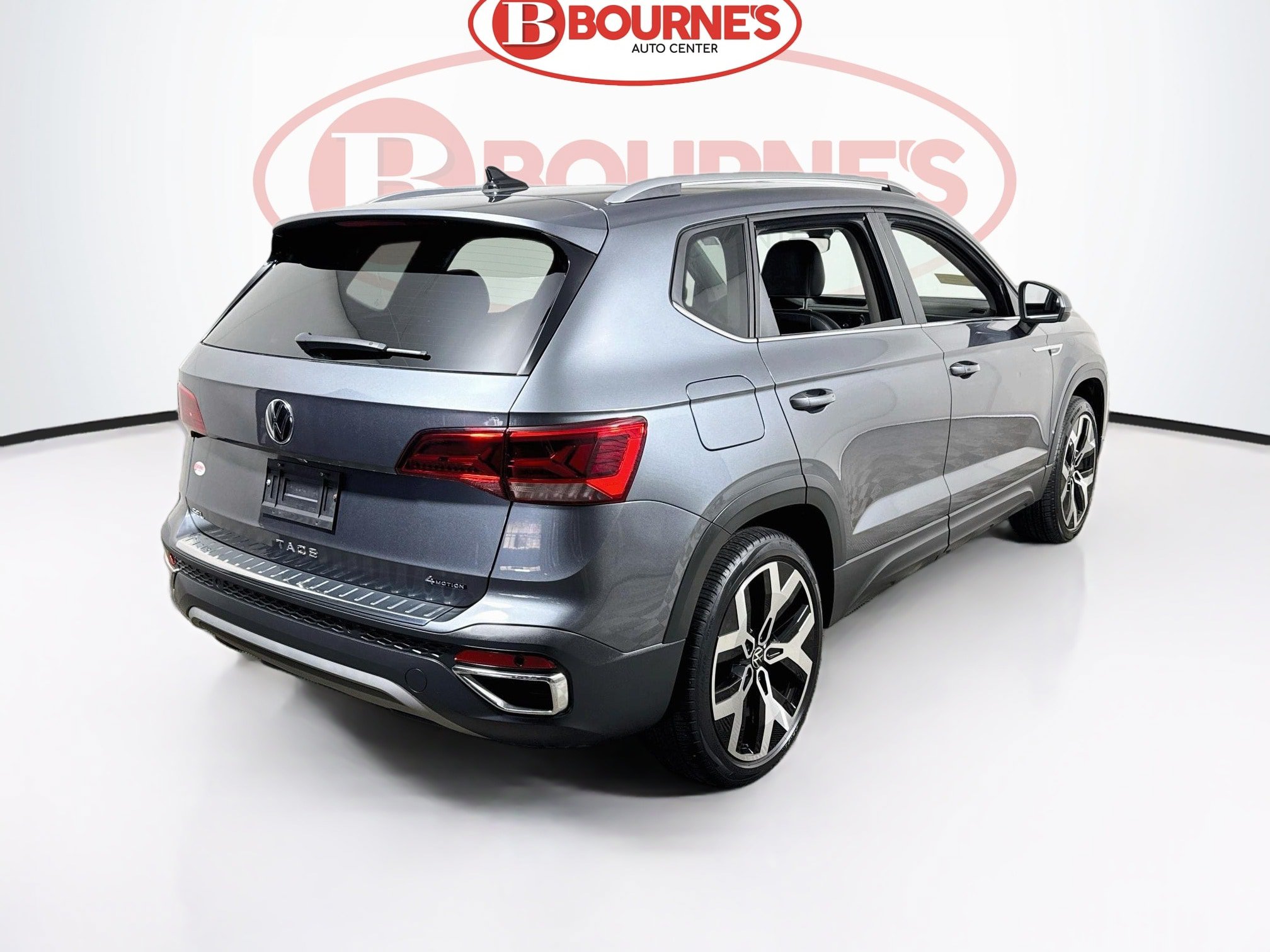 Used 2023 Volkswagen Taos SEL AWD/4WD image 11