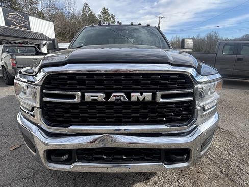 Used 2024 RAM 3500 Tradesman w/ Towing Technology Group image 7