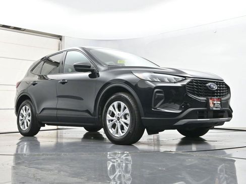 Used 2025 Ford Escape Active FWD image 28