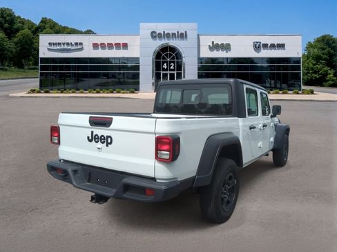 Used 2022 Jeep Gladiator Sport w/ Trailer Tow Package AWD/4WD image 6